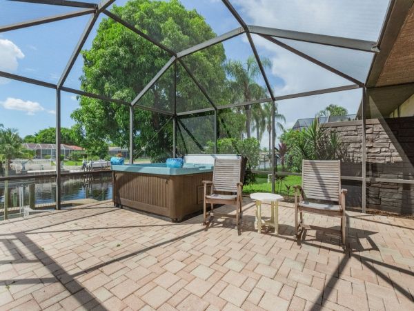 Cape Coral Home 1024184