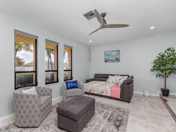 Cape Coral Home 1024184