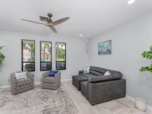 Cape Coral Home 1024184