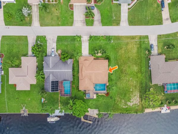 Cape Coral Home 1024184