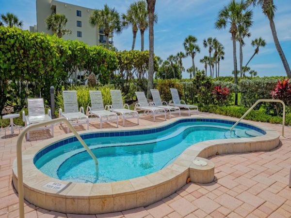 Beachfront Longboat Key Rentals - Luxury Vacation Condos