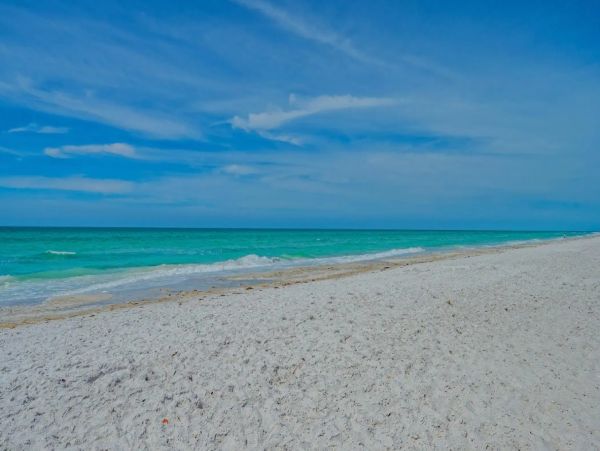 Beachfront Longboat Key Rentals - Luxury Vacation Condos