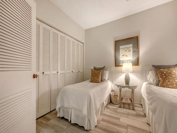 Beachfront Longboat Key Rentals - Luxury Vacation Condos