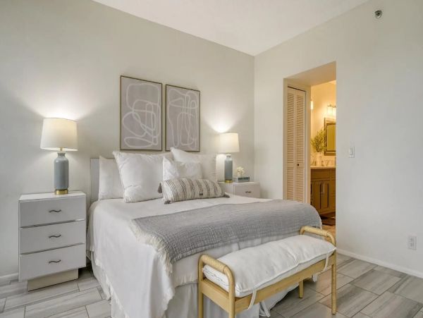 Beachfront Longboat Key Rentals - Luxury Vacation Condos