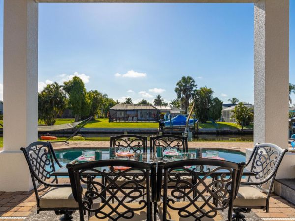 Cape Coral Home 1024189