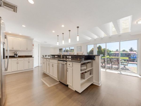 Cape Coral Home 1024189