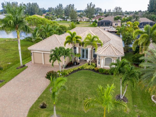 Cape Coral Home 1024191