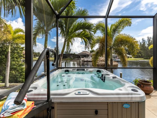 Cape Coral Home 1024191