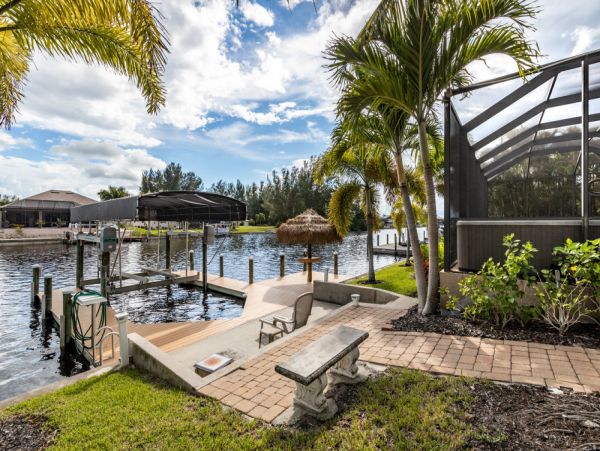 Cape Coral Home 1024191