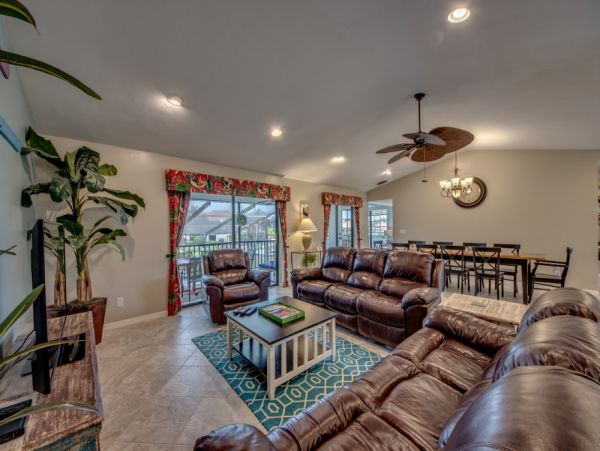 Cape Coral Home 1024192