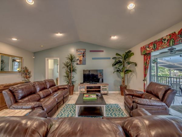 Cape Coral Home 1024192