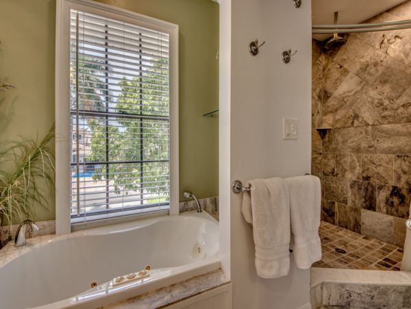 Cape Coral Home 1024192
