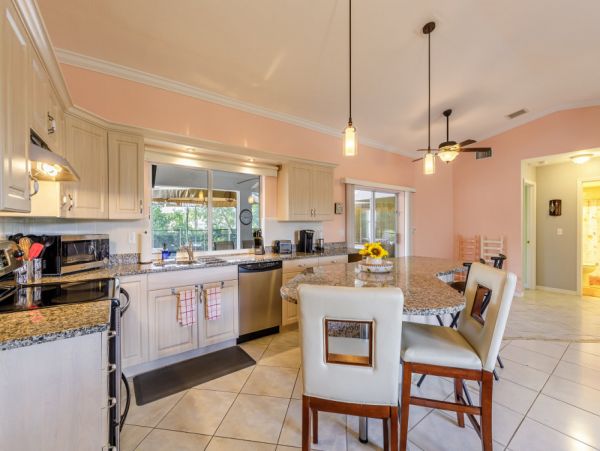 Cape Coral Home 1024193