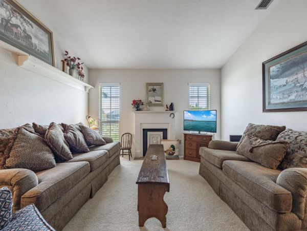 Cape Coral Home 1024195