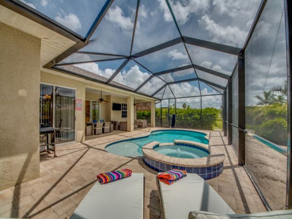 Cape Coral Home 1024196
