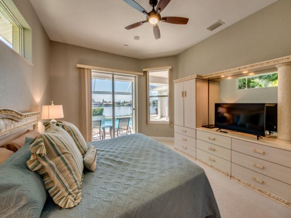 Cape Coral Home 1024197