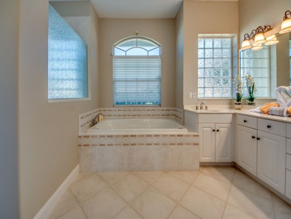 Cape Coral Home 1024197