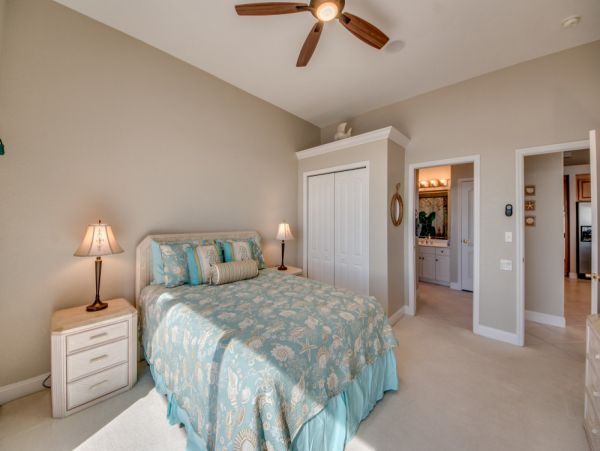 Cape Coral Home 1024197
