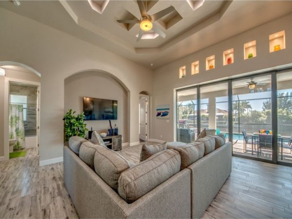 Cape Coral Home 1024198