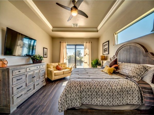 Cape Coral Home 1024198