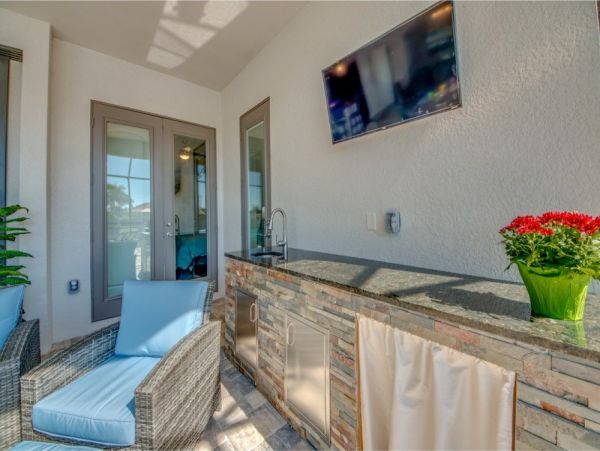 Cape Coral Home 1024198