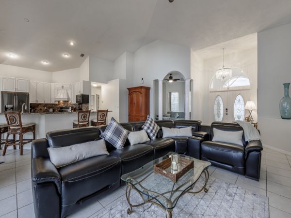 Cape Coral Home 1024199