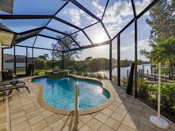 Cape Coral Home 1024199