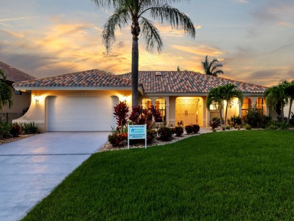 Cape Coral Home 1024200
