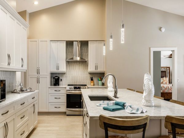 Cape Coral Home 1024200