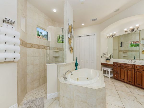 Cape Coral Home 1024202