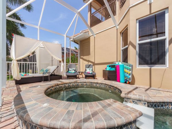 Cape Coral Home 1024202