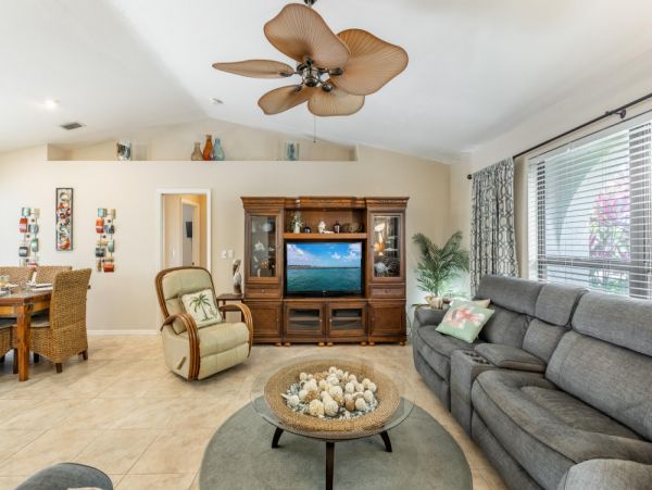 Cape Coral Home 1024206