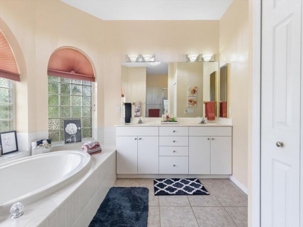 Cape Coral Home 1024209
