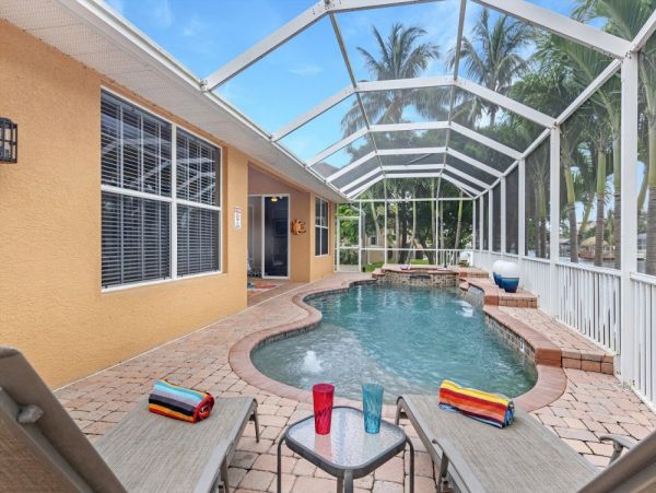 Cape Coral Home 1024209