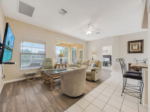 Cape Coral Home 1024211
