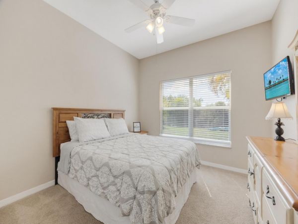 Cape Coral Home 1024211