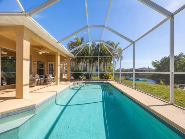 Cape Coral Home 1024211