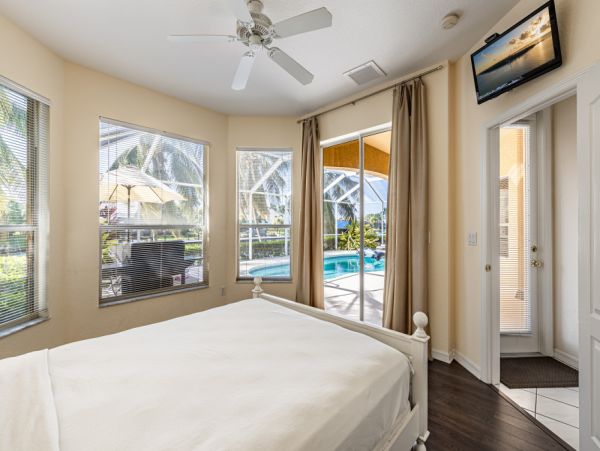 Cape Coral Home 1024213