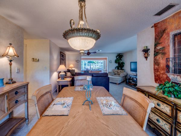Cape Coral Home 1024216