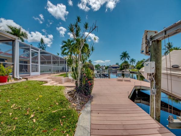Cape Coral Home 1024216