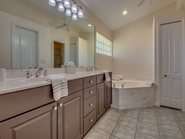 Cape Coral Home 1024218