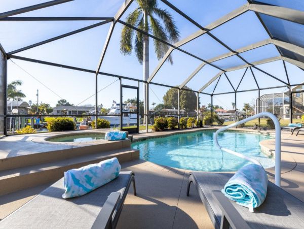 Cape Coral Home 1024220