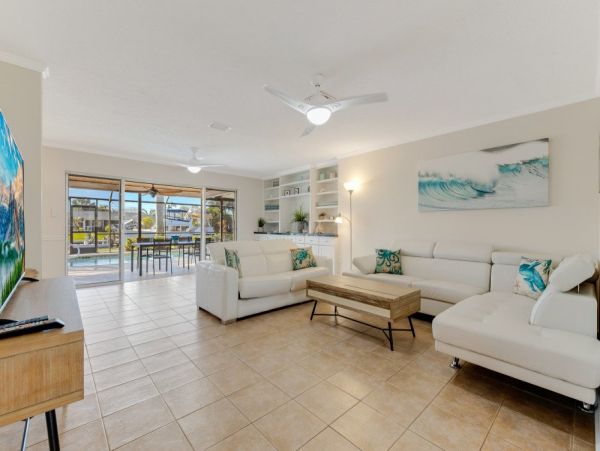 Cape Coral Home 1024220