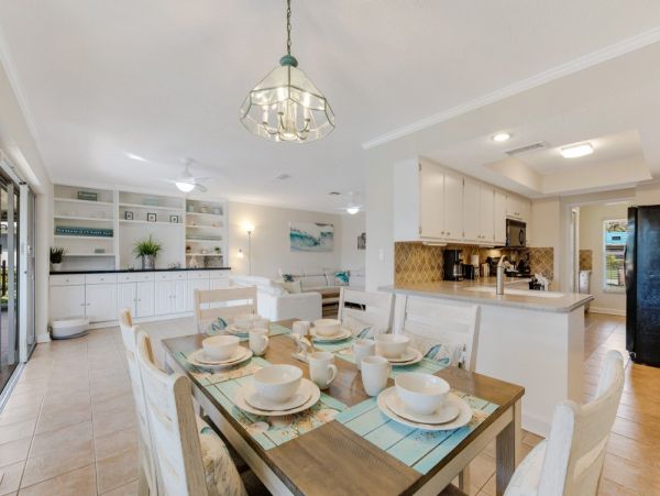 Cape Coral Home 1024220