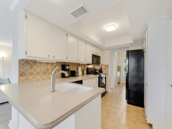 Cape Coral Home 1024220