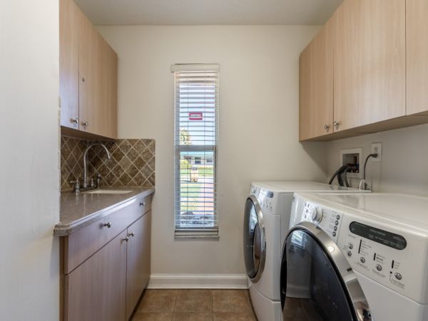 Cape Coral Home 1024220