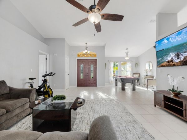 Cape Coral Home 1024221