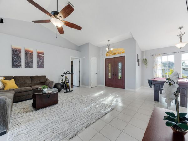 Cape Coral Home 1024221