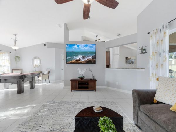 Cape Coral Home 1024221
