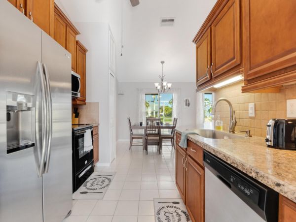 Cape Coral Home 1024221